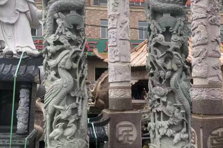 龍紋柱