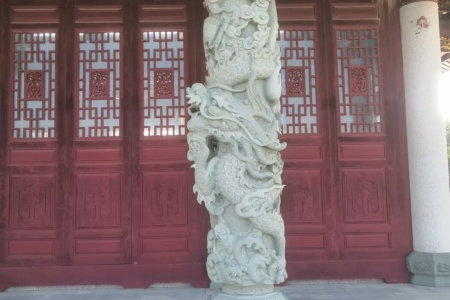龍紋柱