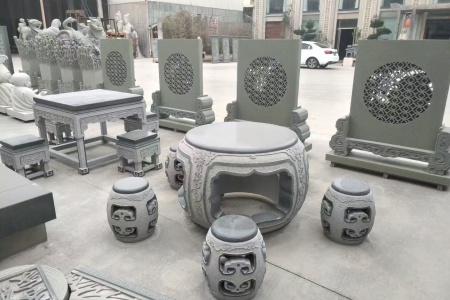 石桌椅