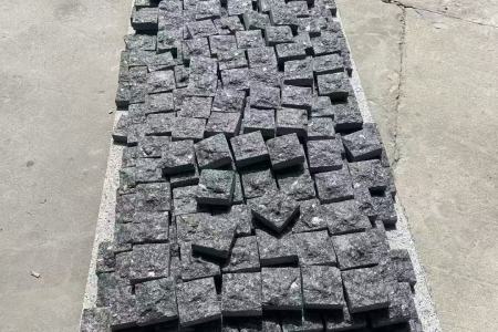 安哥拉黑小方塊