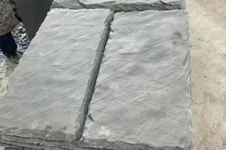 青石