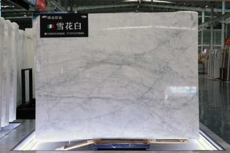 雪花白：長期庫存大板10000平