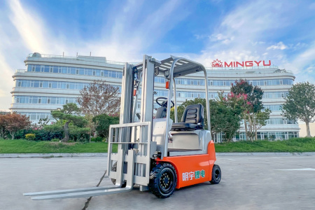 A系列1.0噸鋰電叉車