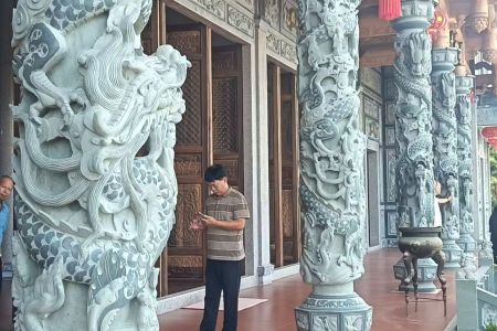 寺廟祠堂龍柱 景區(qū)廣場(chǎng)文化柱定制安裝??:13963761592