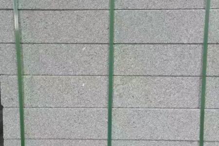 江西小金鉆路沿石