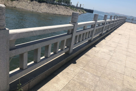 欄桿