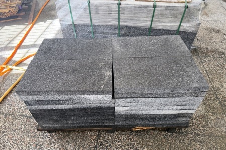 地鋪石