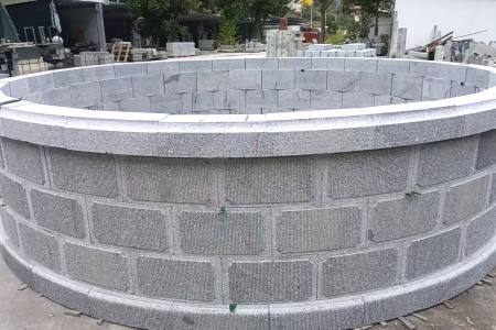 圍墳石