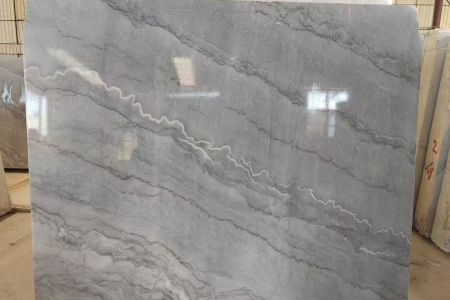 布魯斯灰