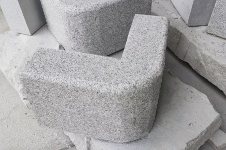 芝麻白路沿石