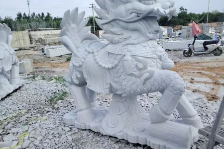 石雕麒麟 漢白玉花崗巖青石麒麟規(guī)格齊全??:13963761592