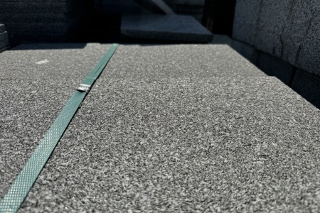 廬山黑(竹葉青)荔枝面