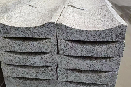 路沿石