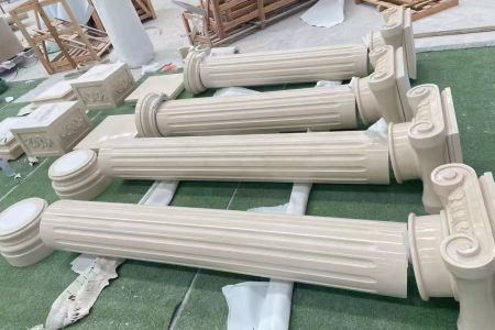 羅馬柱