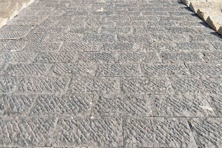 仿古面石材