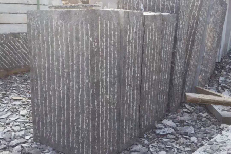 青石穿杠面