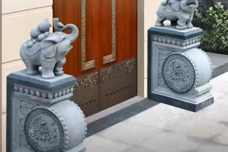 抱鼓石