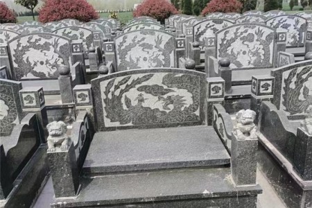 芝麻黑墓碑