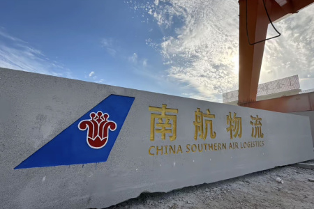 五蓮紅門(mén)牌石、景觀石、風(fēng)景石、立體字、學(xué)校門(mén)牌石、校訓(xùn)石、醫(yī)院門(mén)牌石、企業(yè)門(mén)牌石、立式門(mén)牌石、招牌石、刻字石、水景異型、園林造景