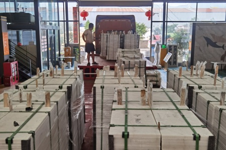 廣西白機(jī)切面廚房的地磚