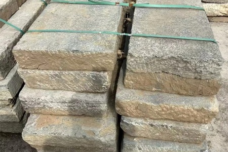 老石板
