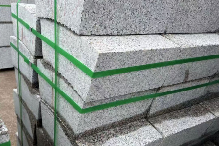 路沿石
