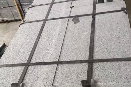 芝麻灰路沿石