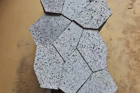 火山巖(黑洞石)冰裂紋