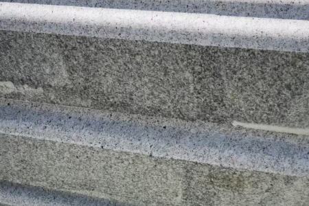 泌陽芝麻灰路沿石