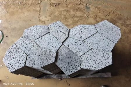 火山巖(黑洞石)冰裂紋