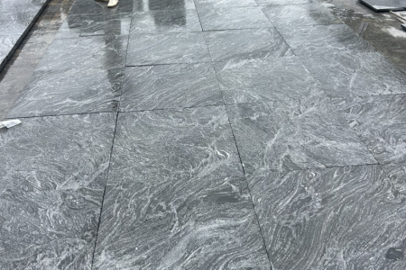 黑底浪淘沙