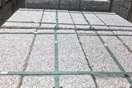 石井蝦紅菠蘿面