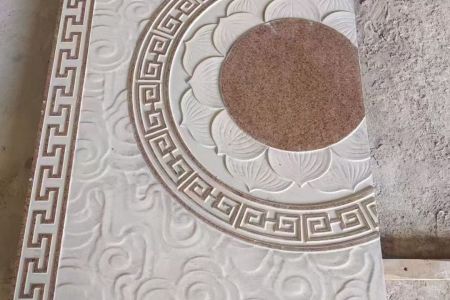 柳園紅浮雕