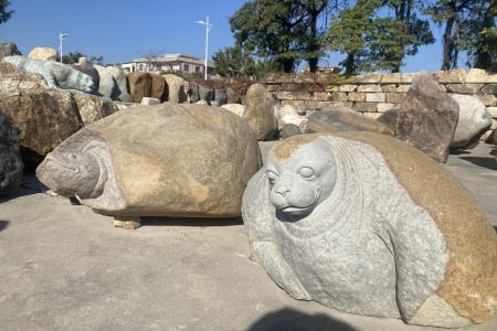 自然石雕刻