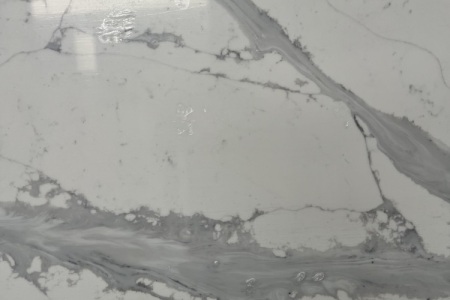 石英石魚肚白