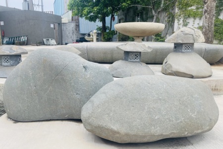 小石