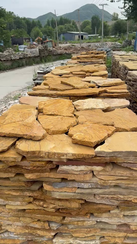 貼墻碎拼石