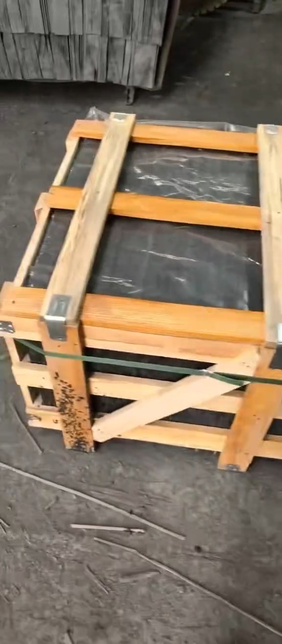 屋頂瓦片加工及包裝