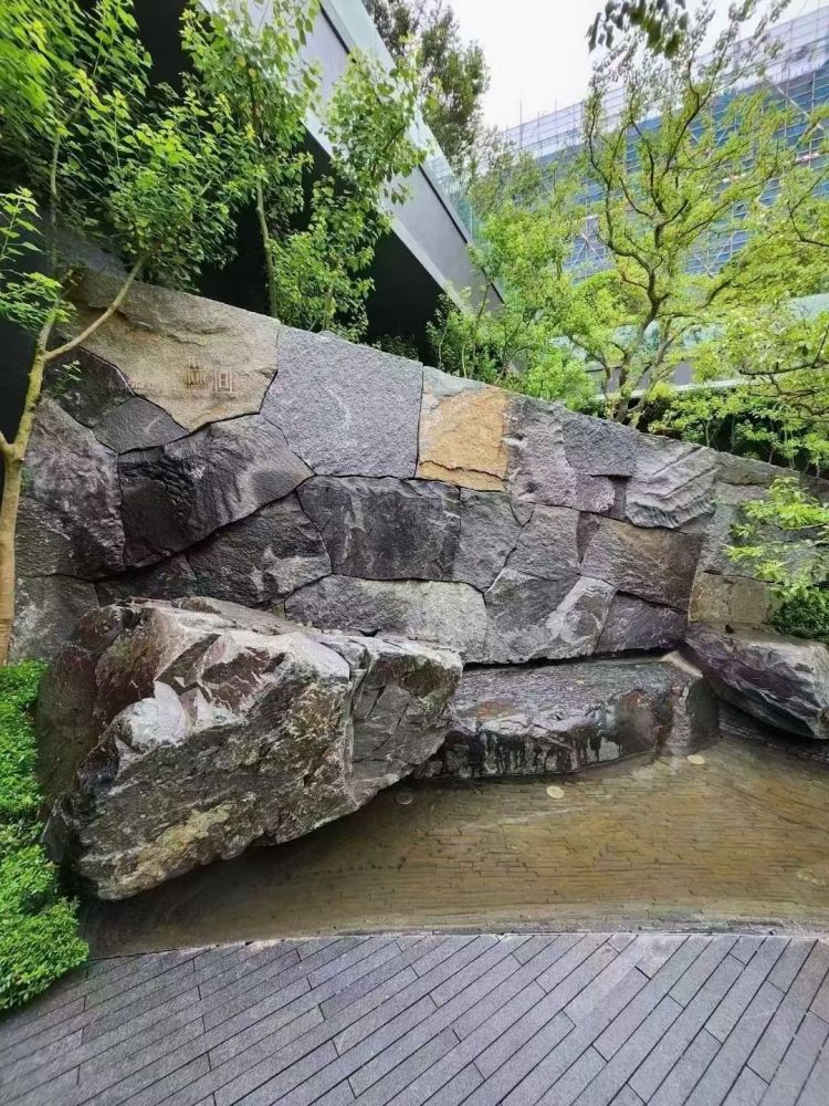 中國黑墻皮石皮