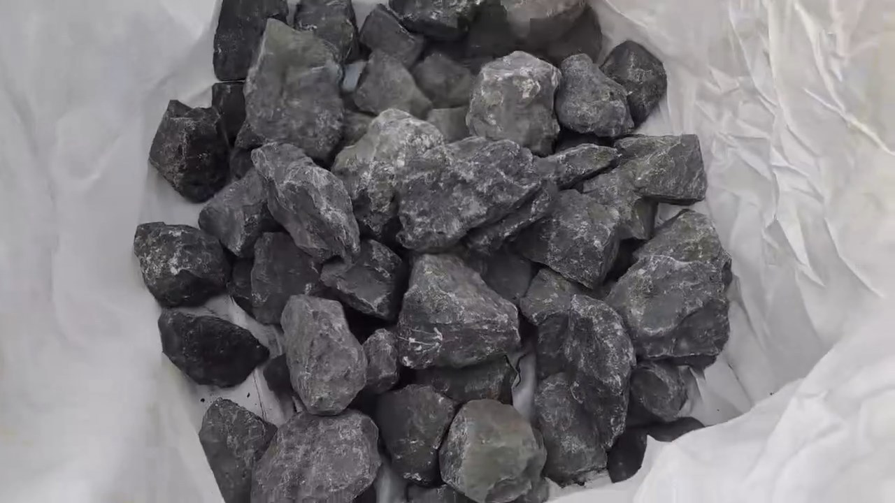 黑山石