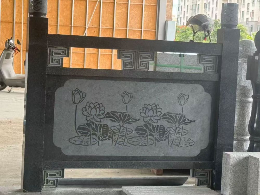 云南芝麻黑河欄桿