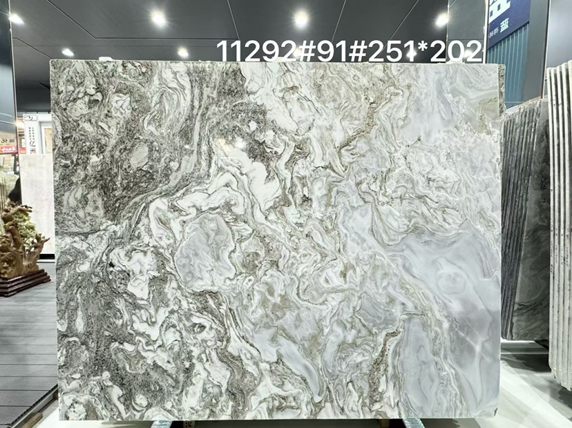 安第斯雪景
