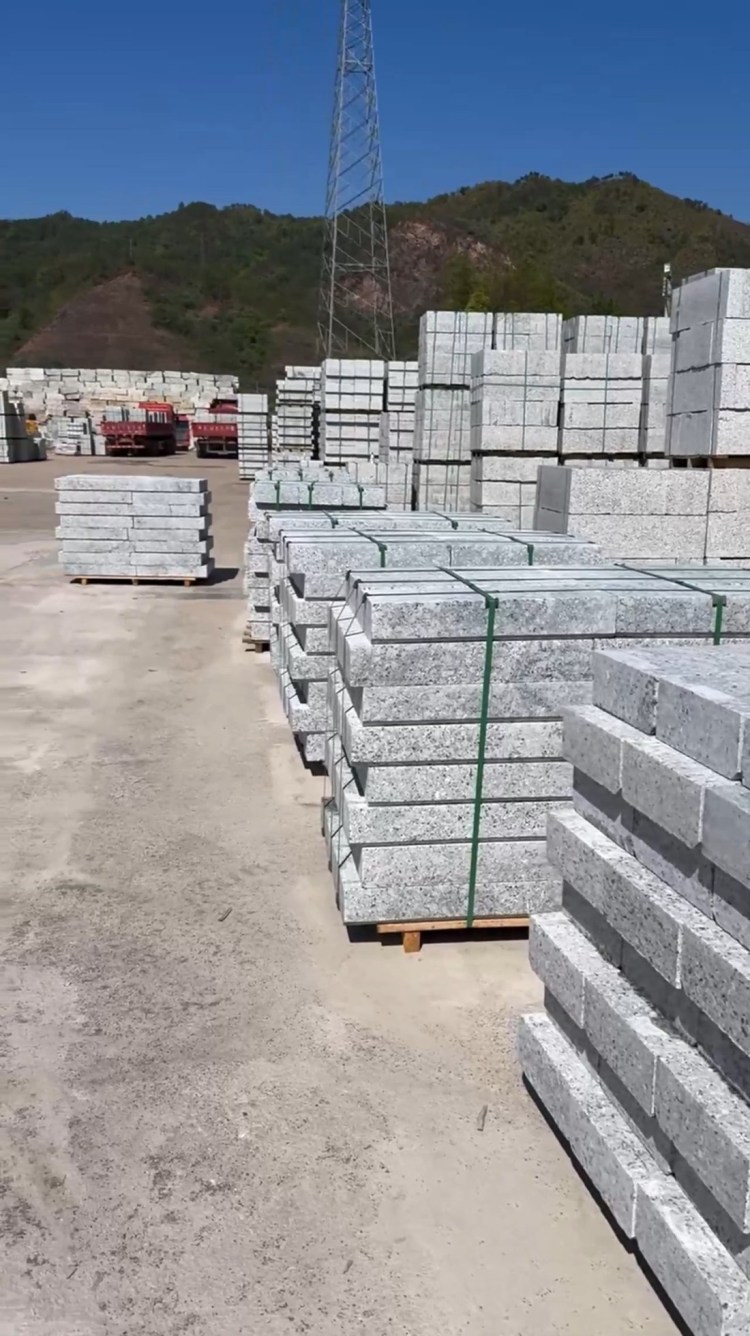 芭拉白江西芝麻白大白花路沿石