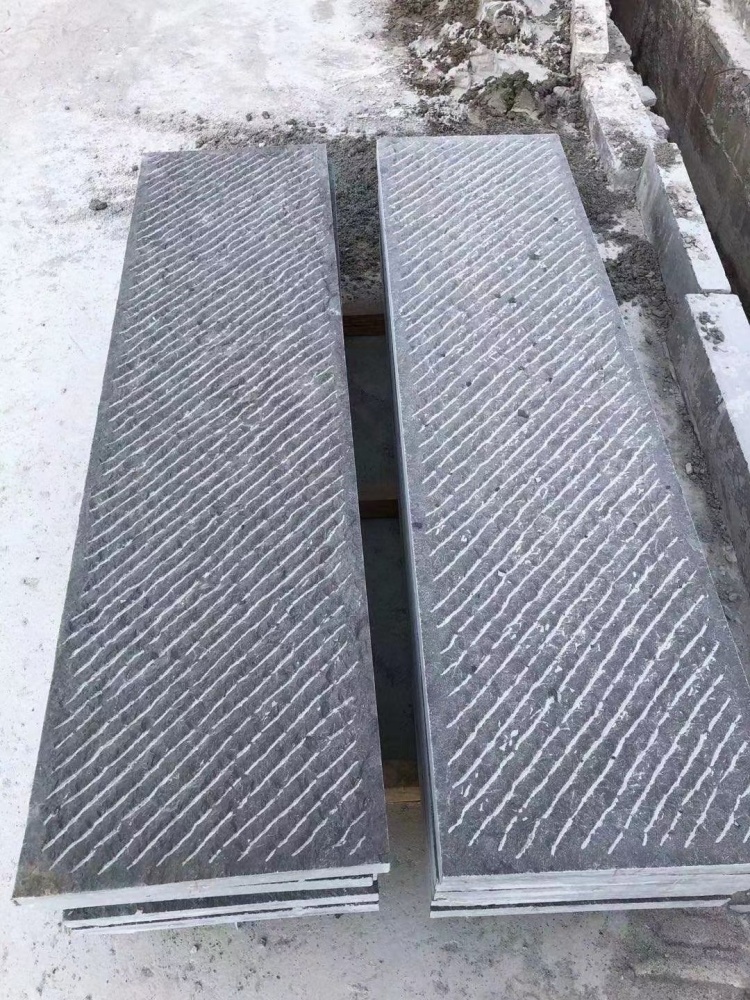 青石臺(tái)階